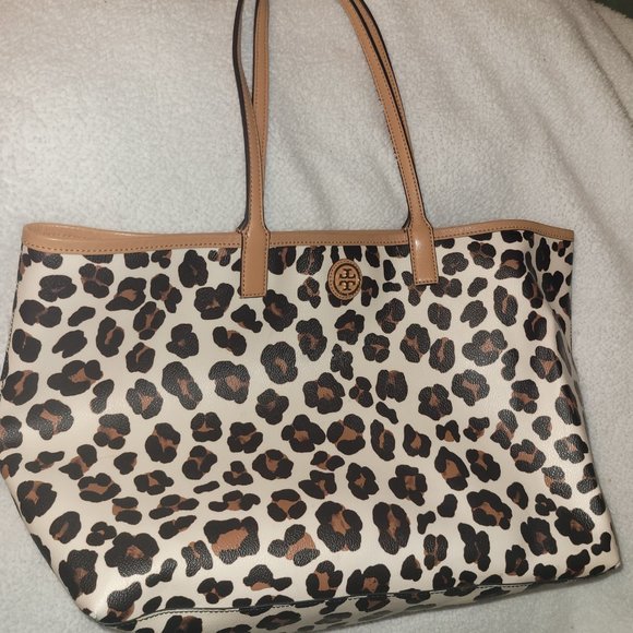 Tory Burch Kerrington Animal Print Coated Tote Handbag - Picture 2 of 16